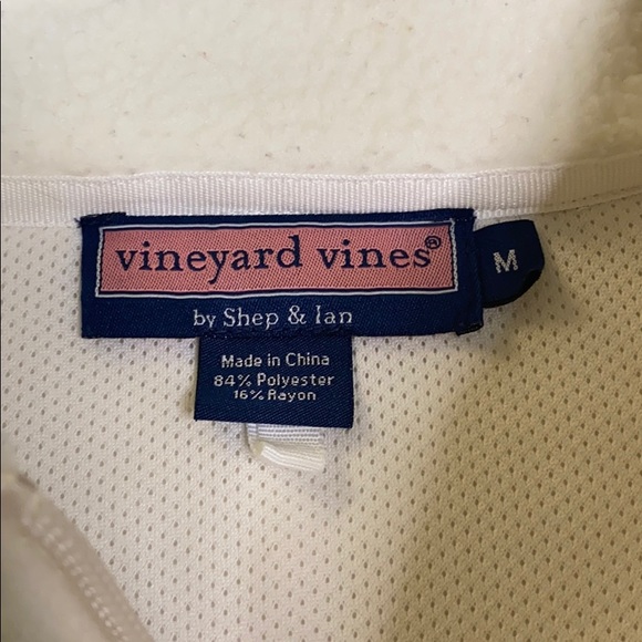 Vineyard Vines Sherpa Fleece Vest - Picture 7 of 7